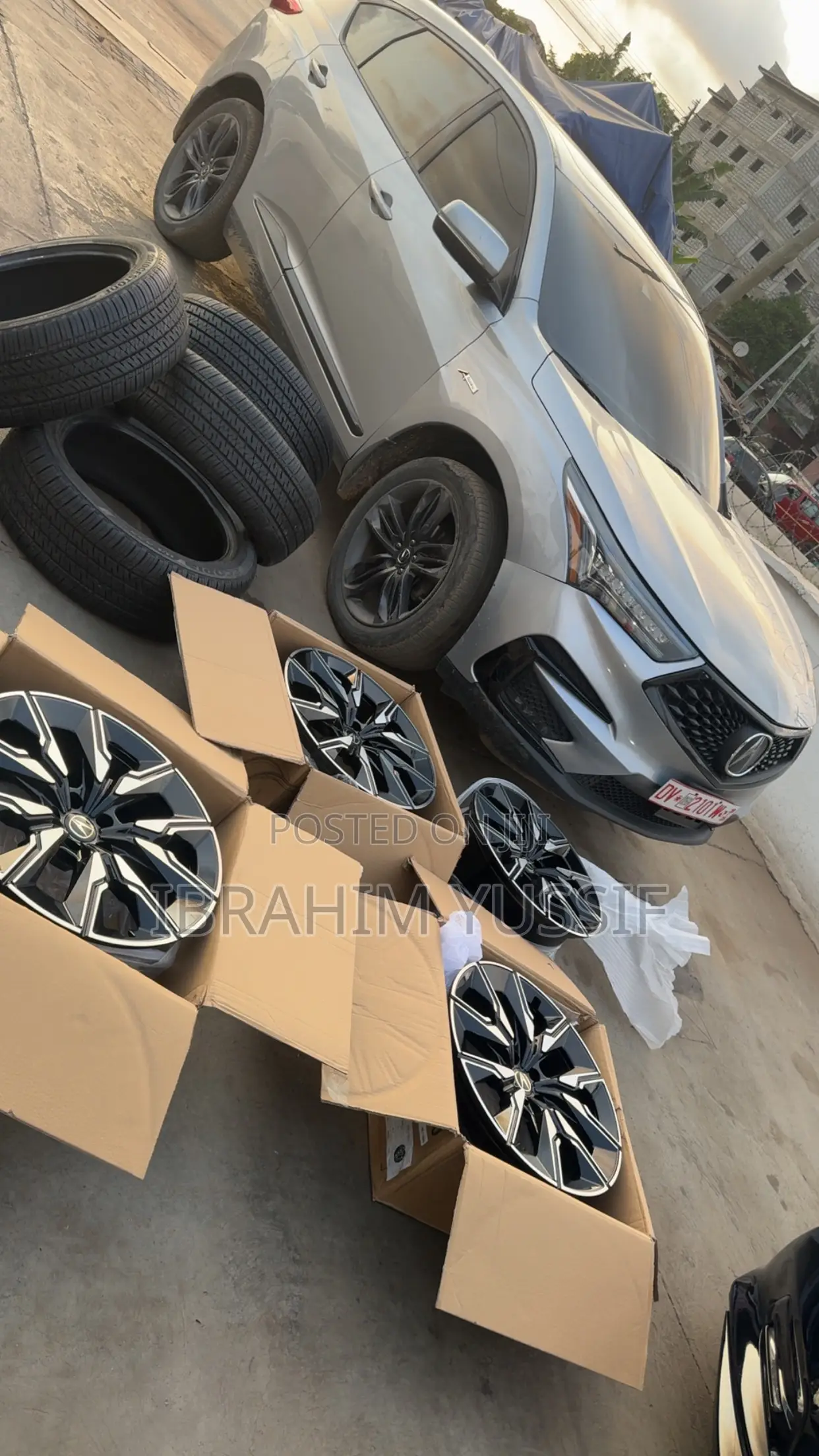 Accura Rim 20 Set Available