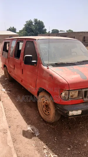 Ford E350 2008 Red