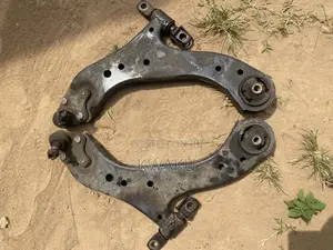 Toyota Camry 2018/2019/2020/2021/2022/2023 Lower Arm Pair
