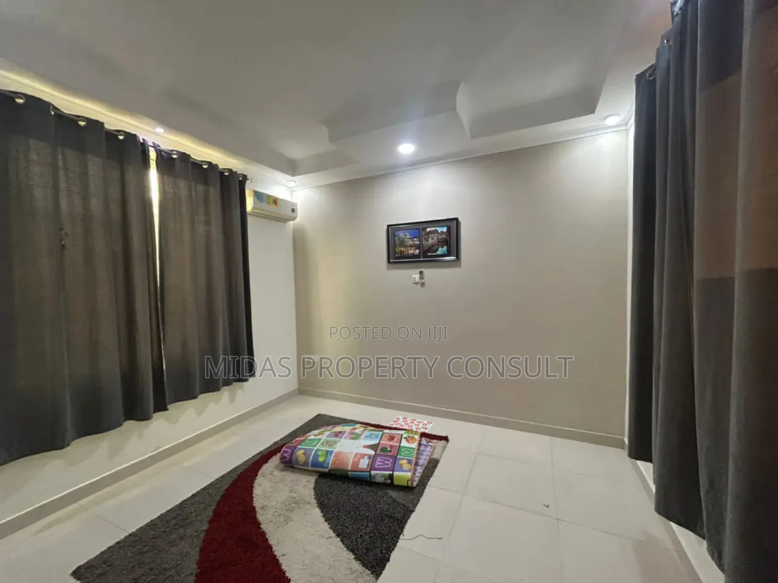 8bdrm House in Cantonment, Cantonments for rent
