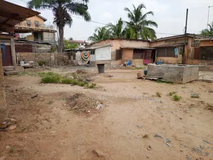 4bdrm House in Abelemkpe for sale