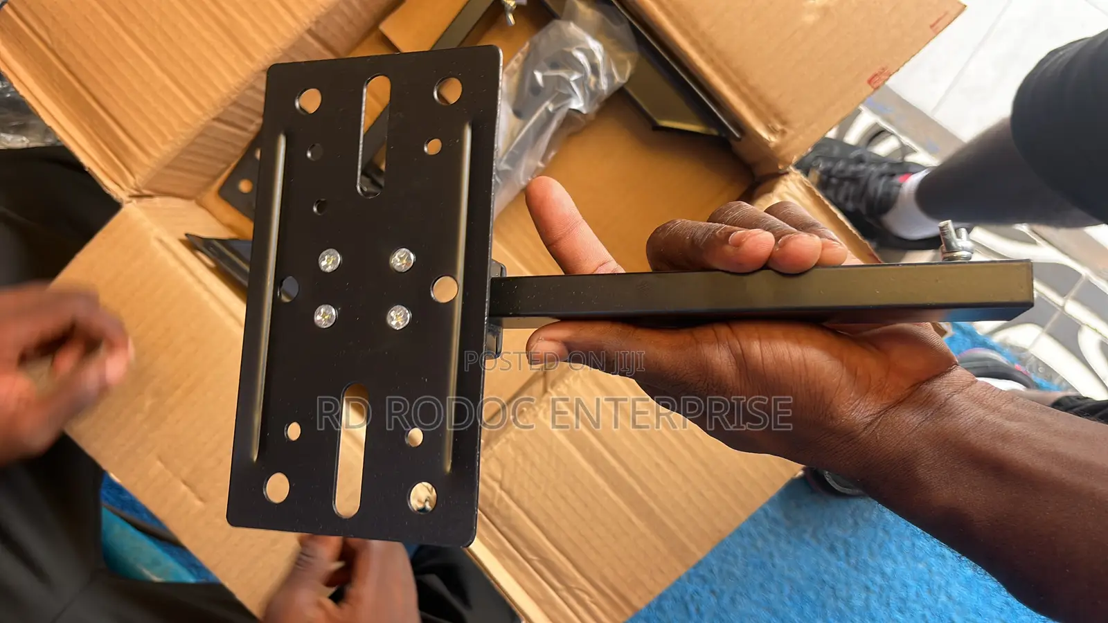 Wall Studio Monitor Stand