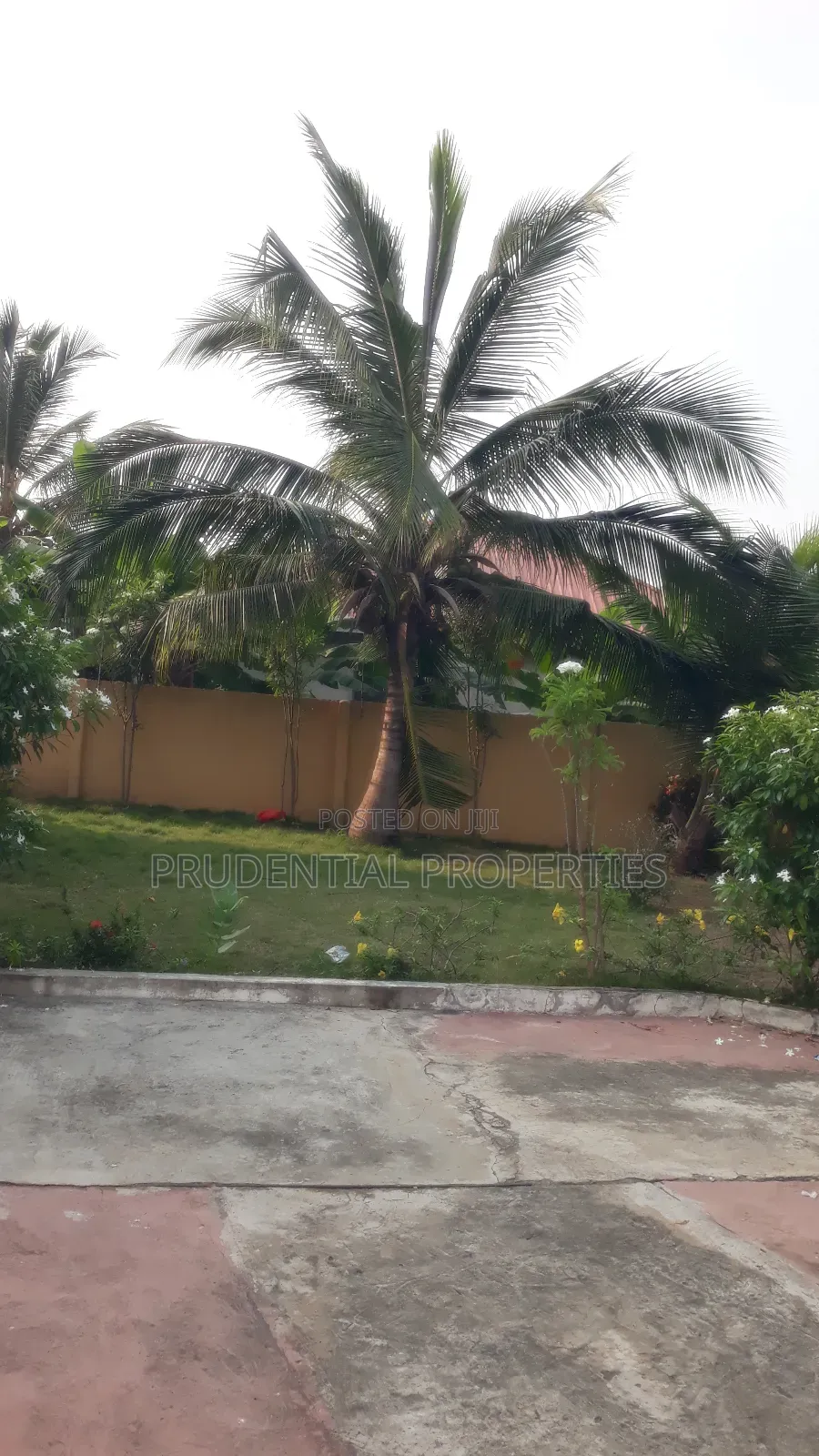 6bdrm House in Manhean for sale