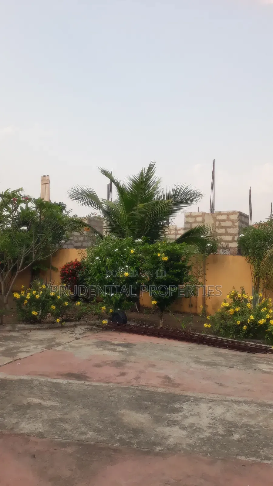6bdrm House in Manhean for sale