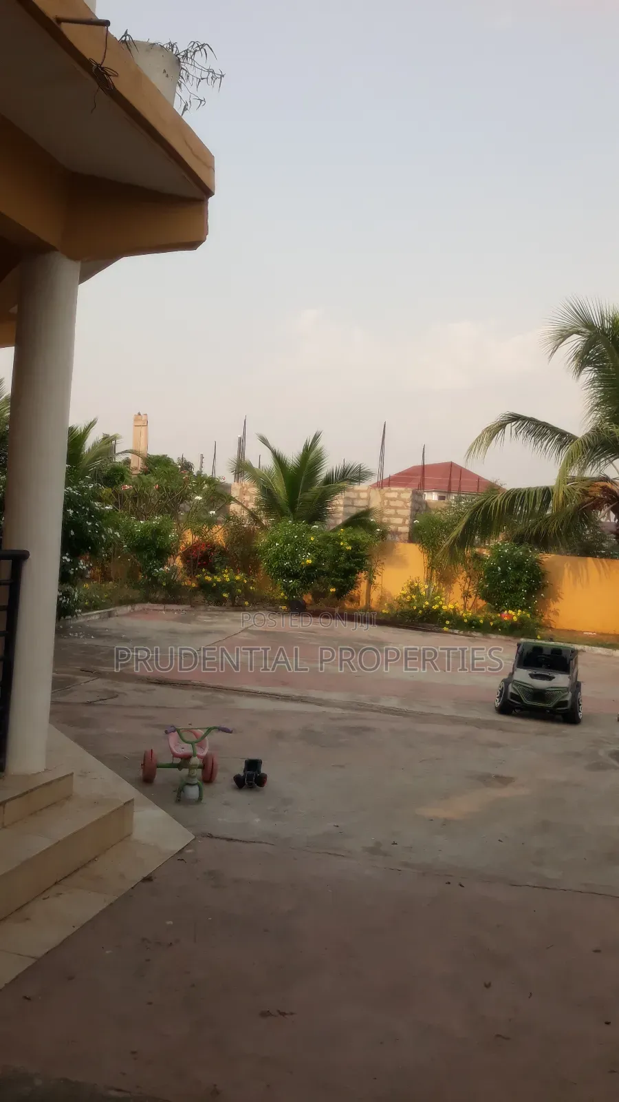 6bdrm House in Manhean for sale