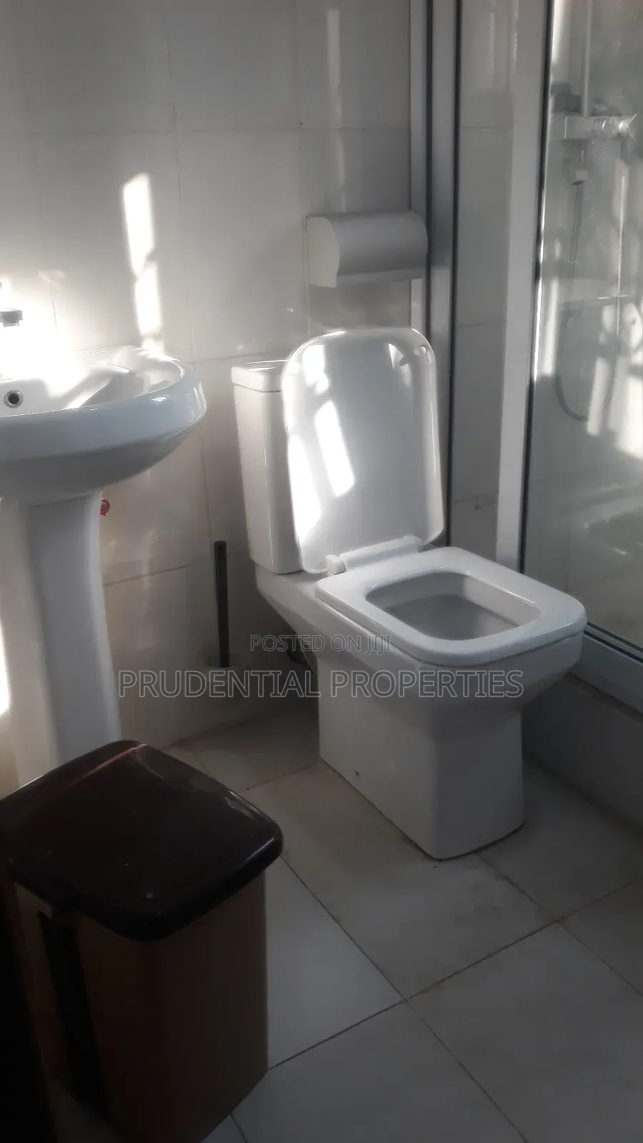 6bdrm House in Manhean for sale