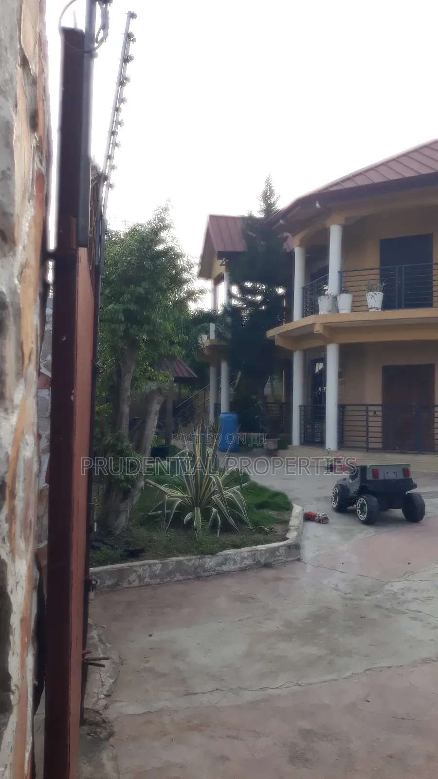 6bdrm House in Manhean for sale