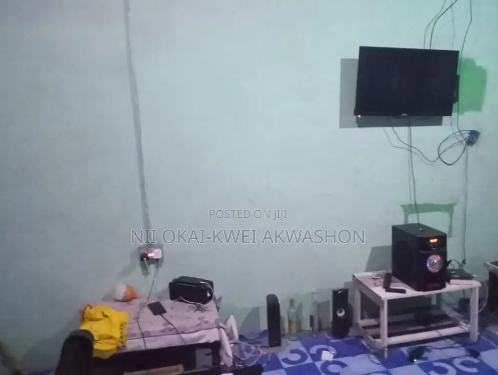 1bdrm Room & Parlour in Attoh Quarshie, Chorkor for rent