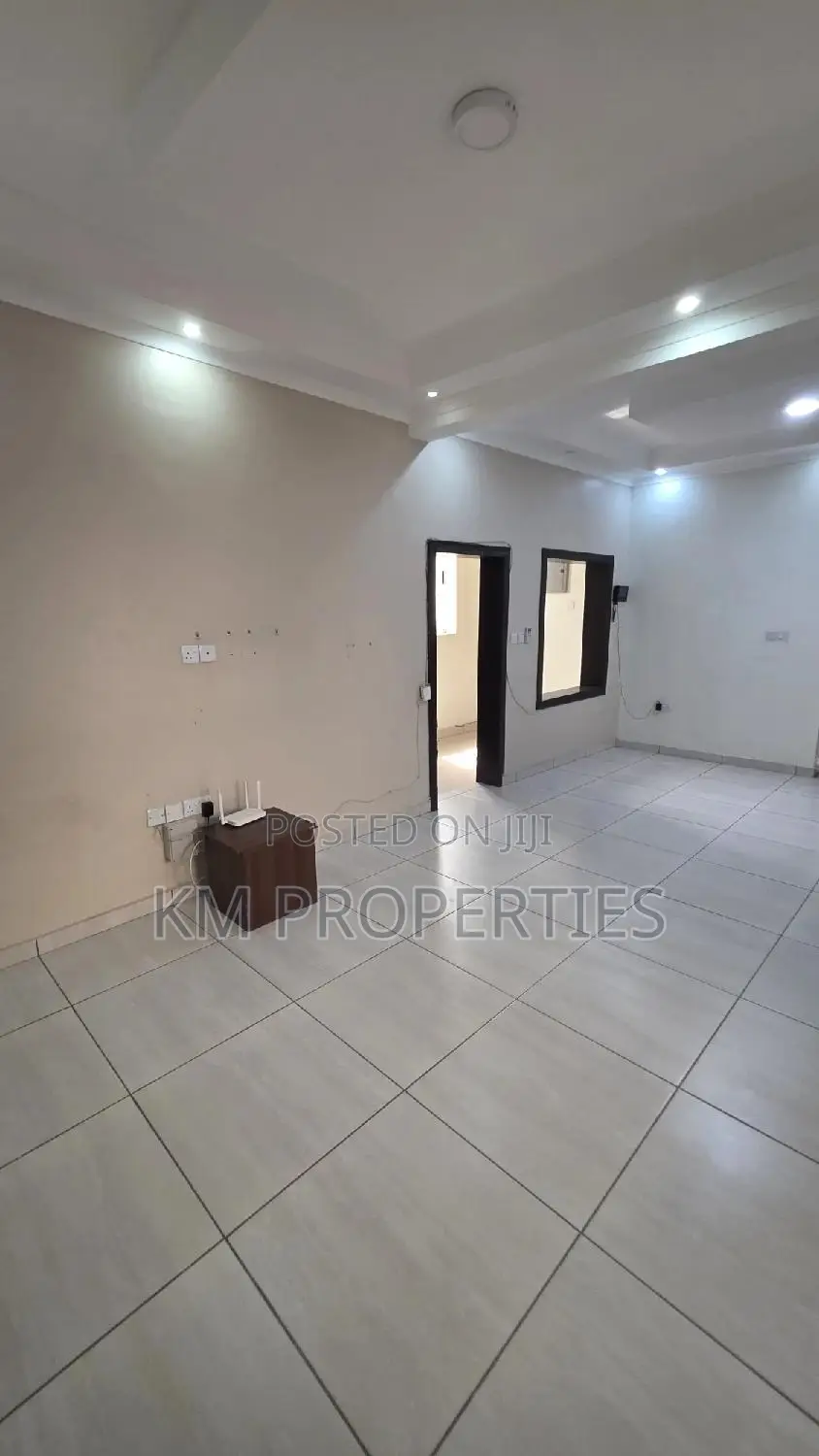 2bdrm Duplex in Cantonments for rent