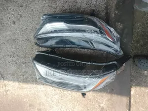 Honda CRV Headlight 2017,2018,2019,2020,2021,2022
