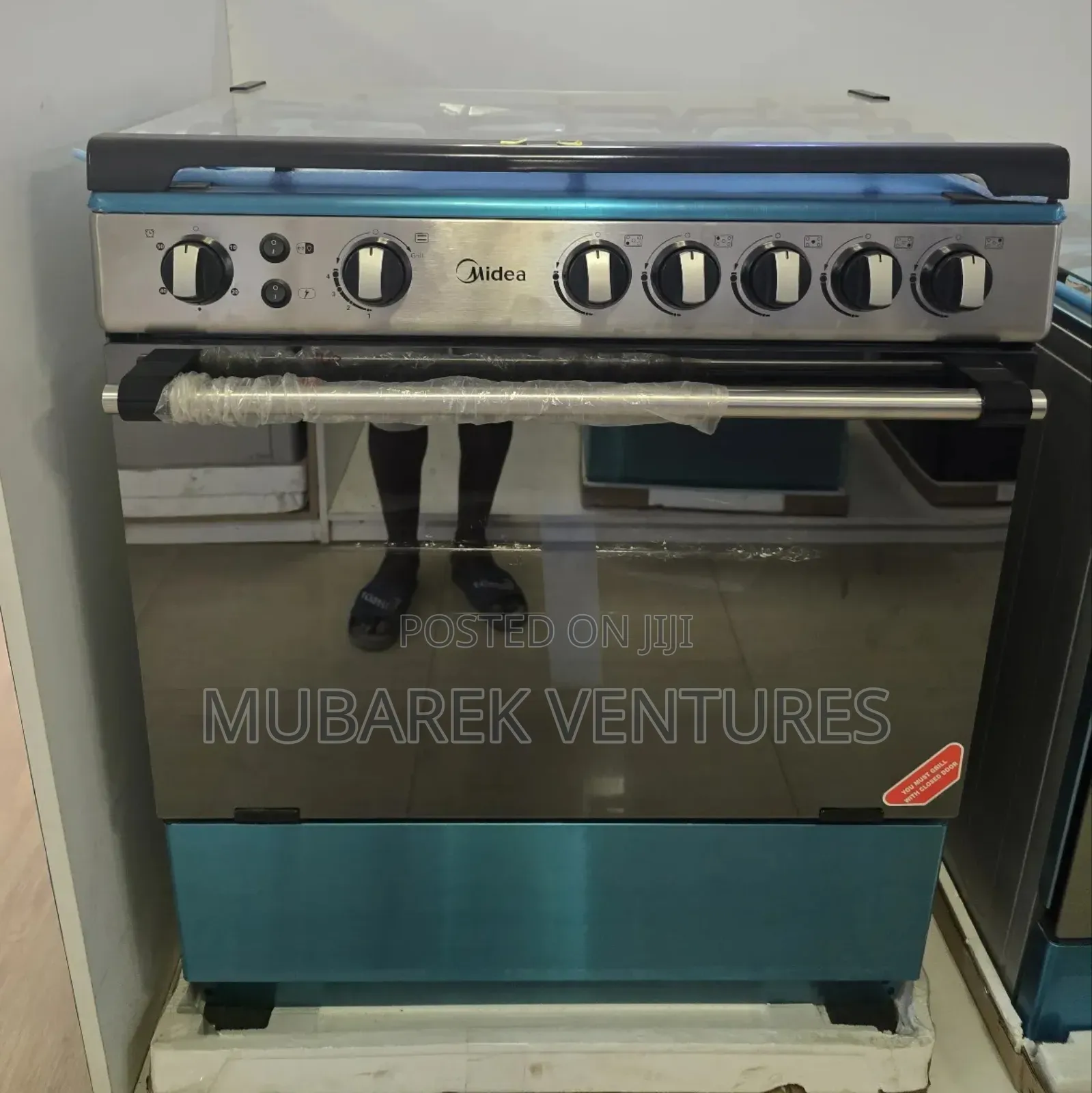 Midea 5 Burner Gas Cooker With Oven