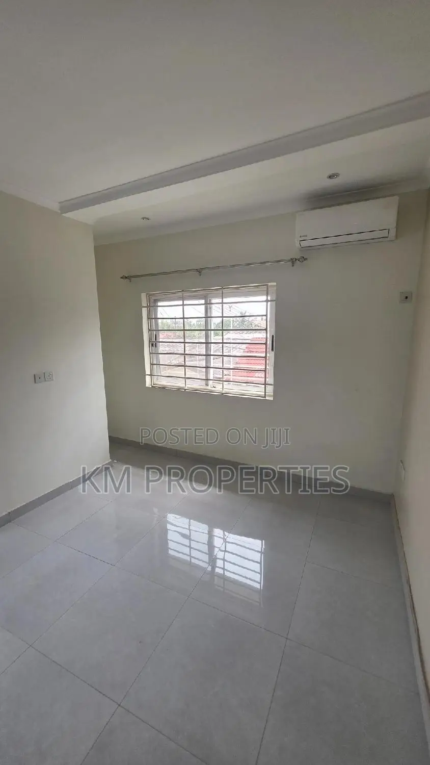 2bdrm Duplex in Cantonments for rent