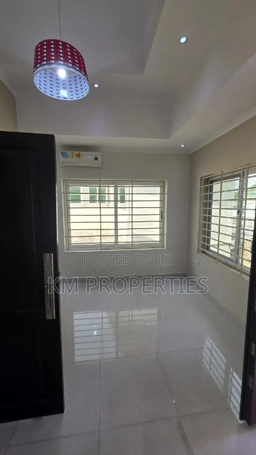 2bdrm Duplex in Cantonments for rent