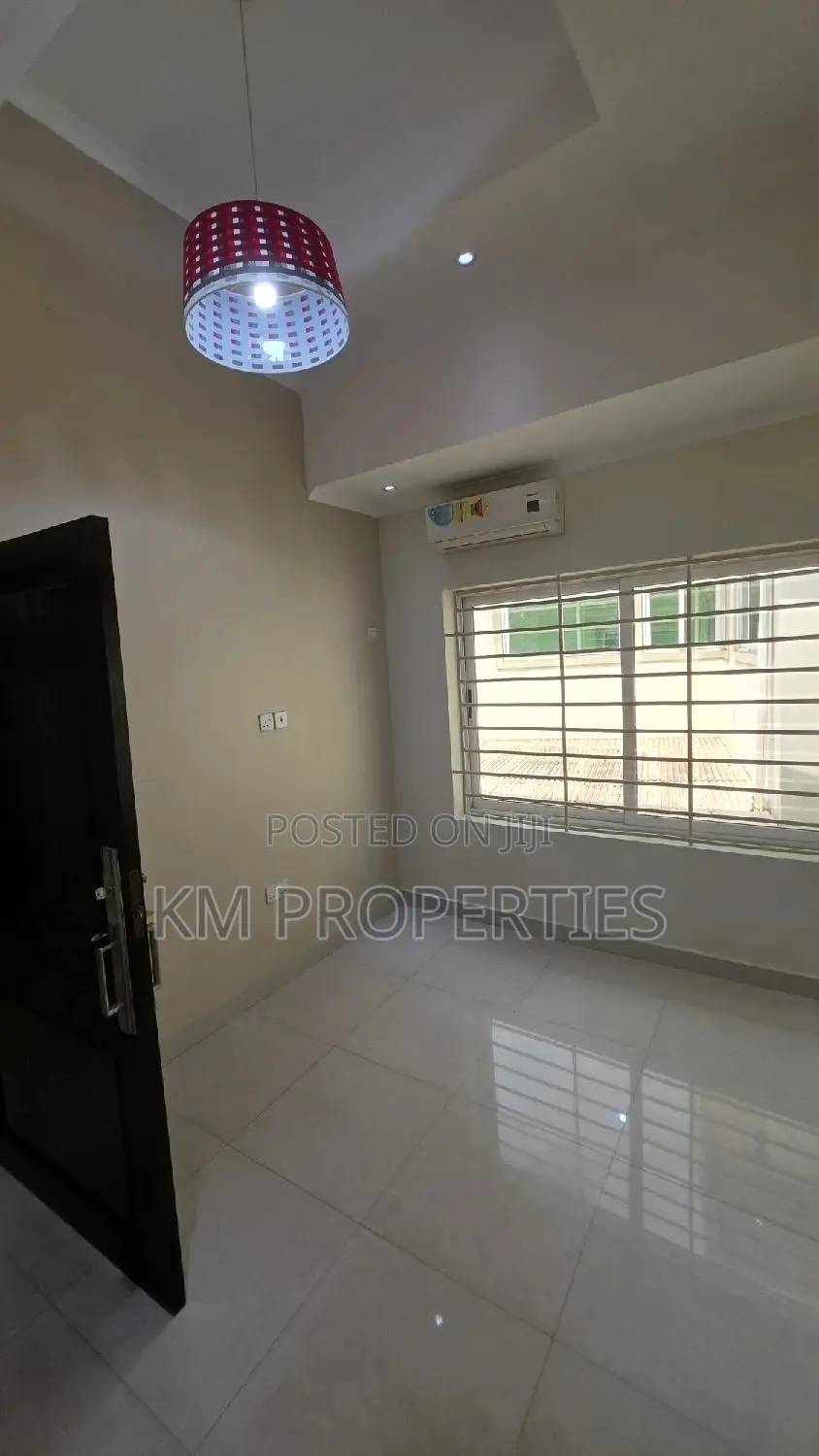 2bdrm Duplex in Cantonments for rent