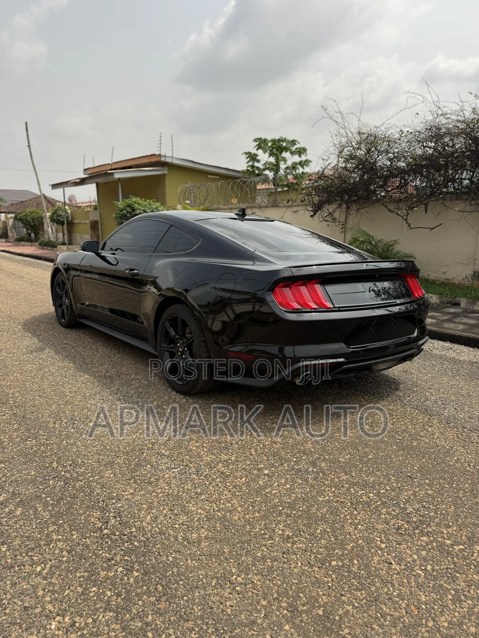 Ford Mustang EcoBoost Premium Fastback 2020 Black