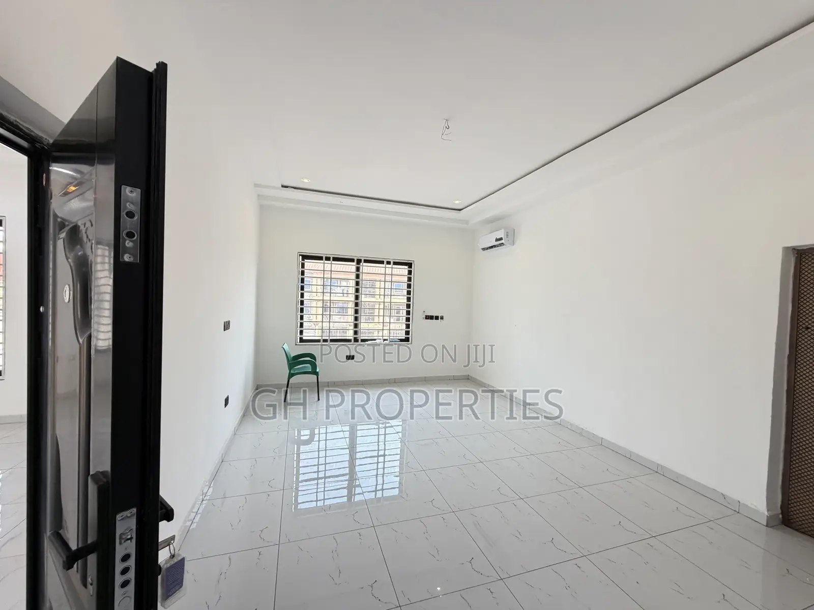 4bdrm Duplex in Santasi, Kumasi Metropolitan for sale