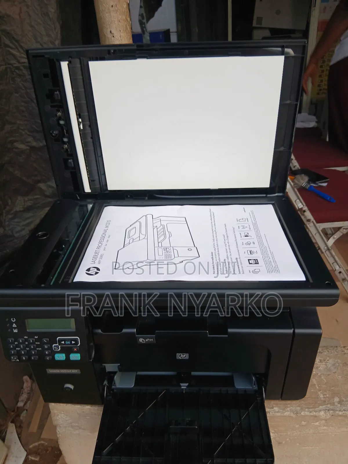 Hp Professional M1212 MFP