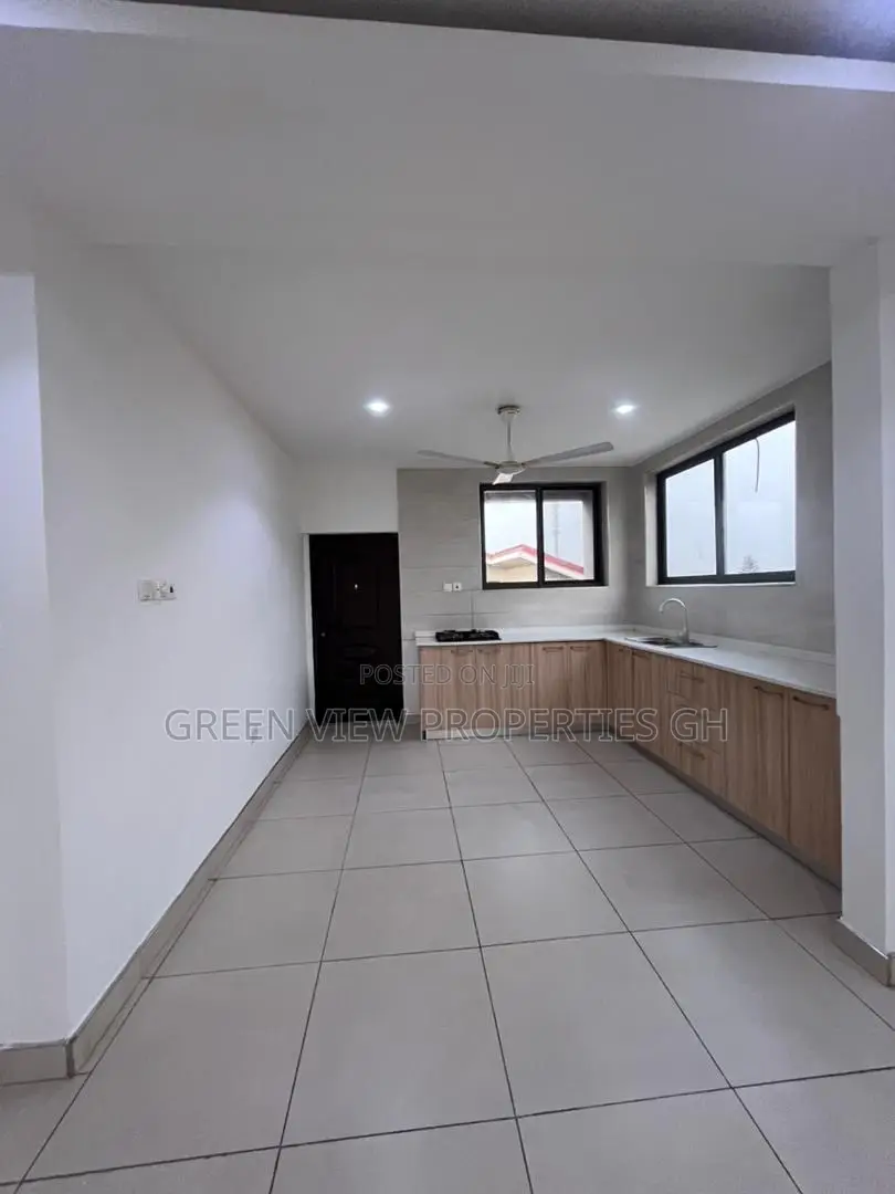 2bdrm Apartment in Haatso for rent