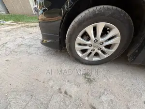 Toyota Voxy 2013 Black