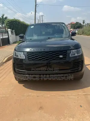 Land Rover Range Rover Vogue 2022 Black