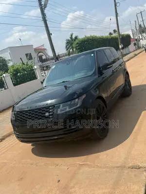 Land Rover Range Rover Vogue 2022 Black