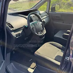 Toyota Voxy 2013 Black