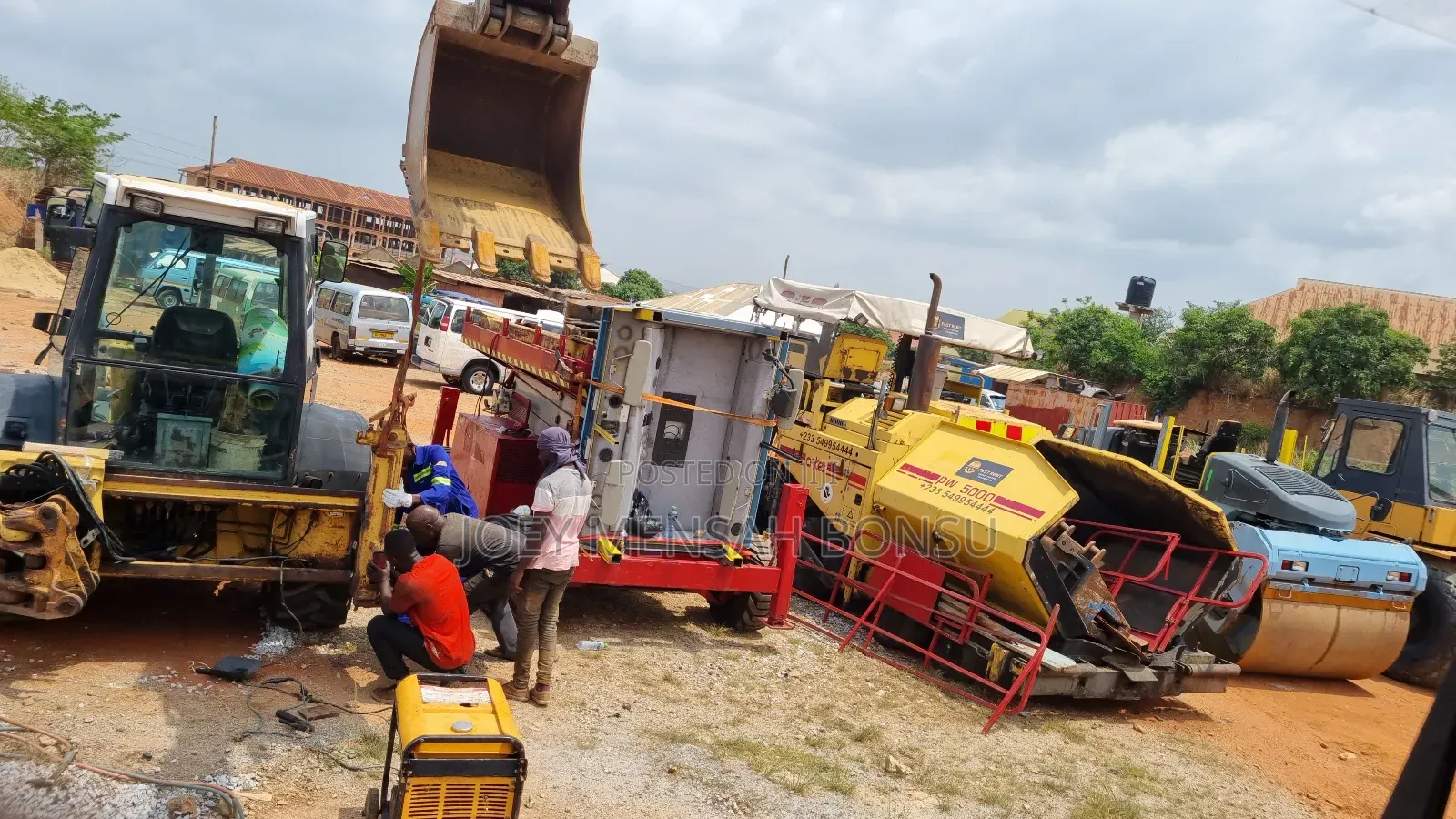Tire (Wheel) Excavator for Town Works