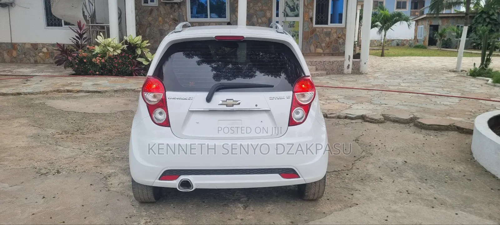 Chevrolet Spark 2015 White