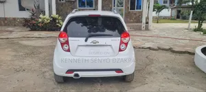 Chevrolet Spark 2015 White