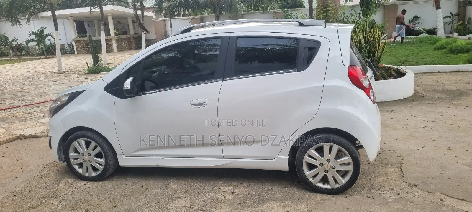 Chevrolet Spark 2015 White