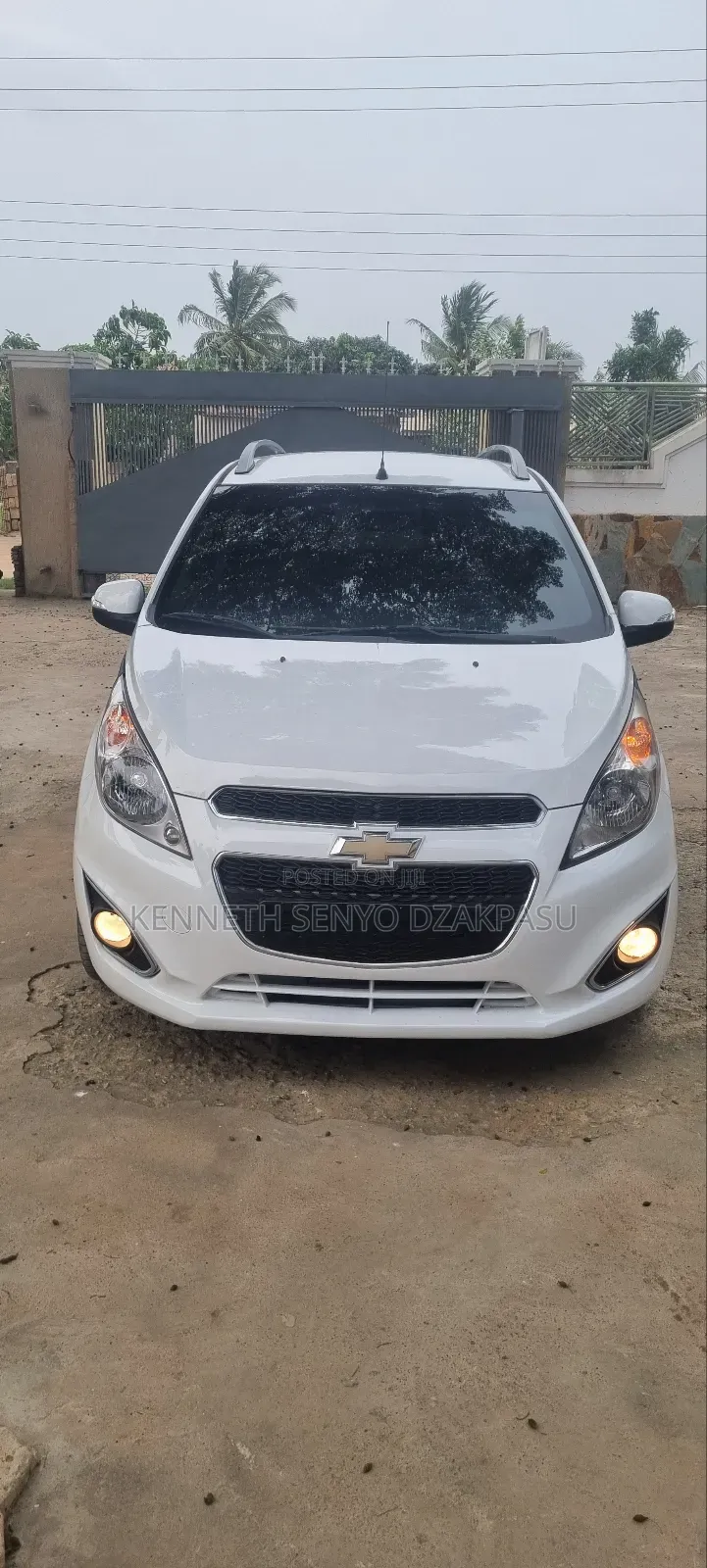 Chevrolet Spark 2015 White