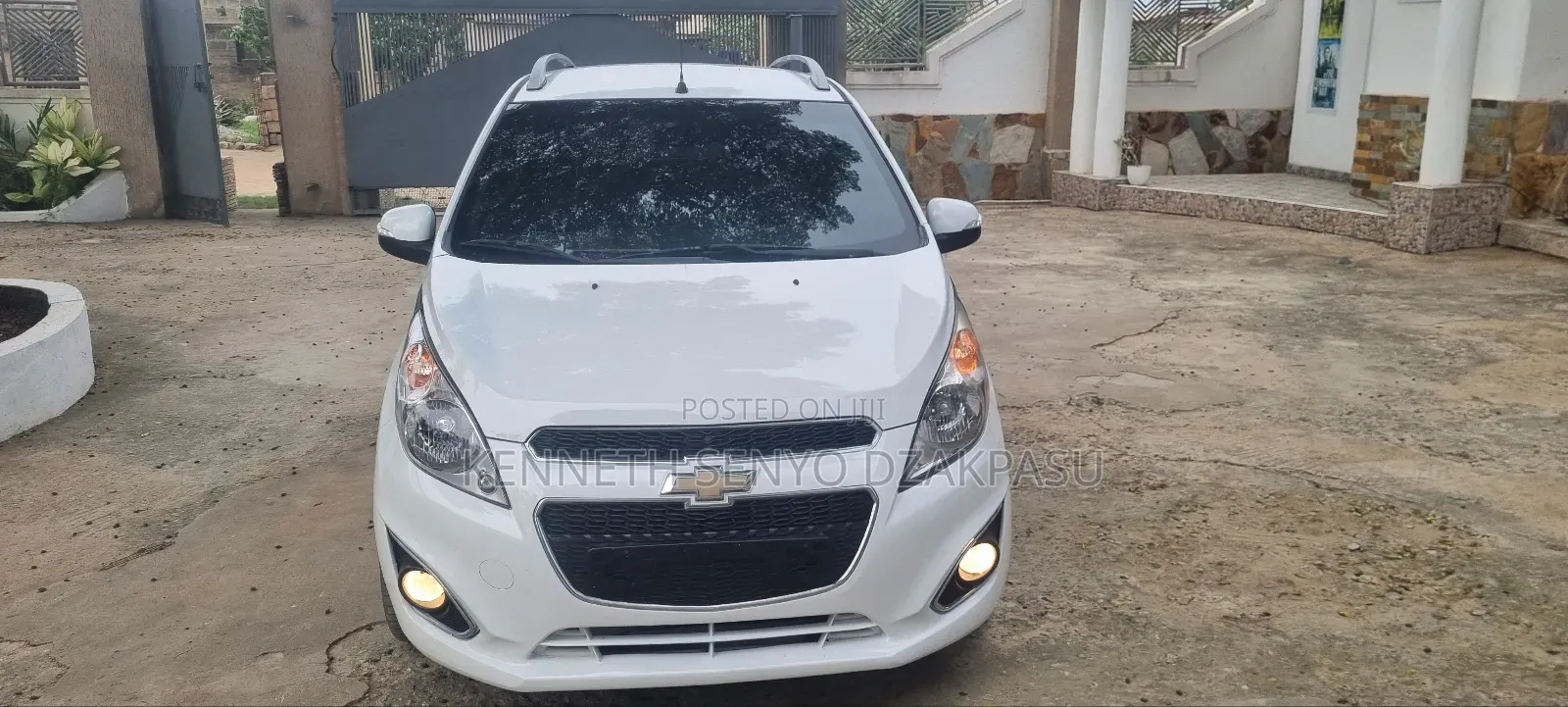 Chevrolet Spark 2015 White