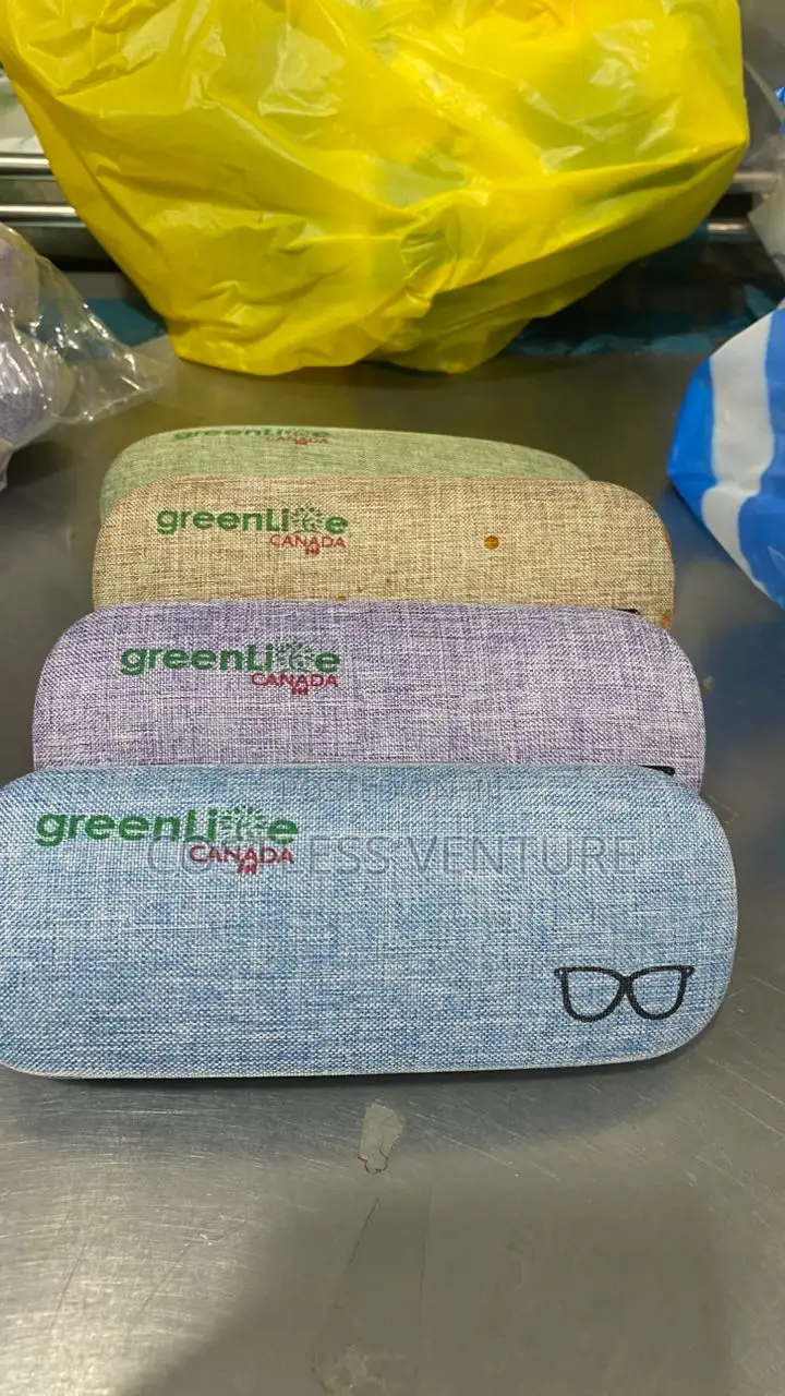 Greenlife Premium Eye Glasses Case Set (1 Case + 1 Cleaning Cloth)