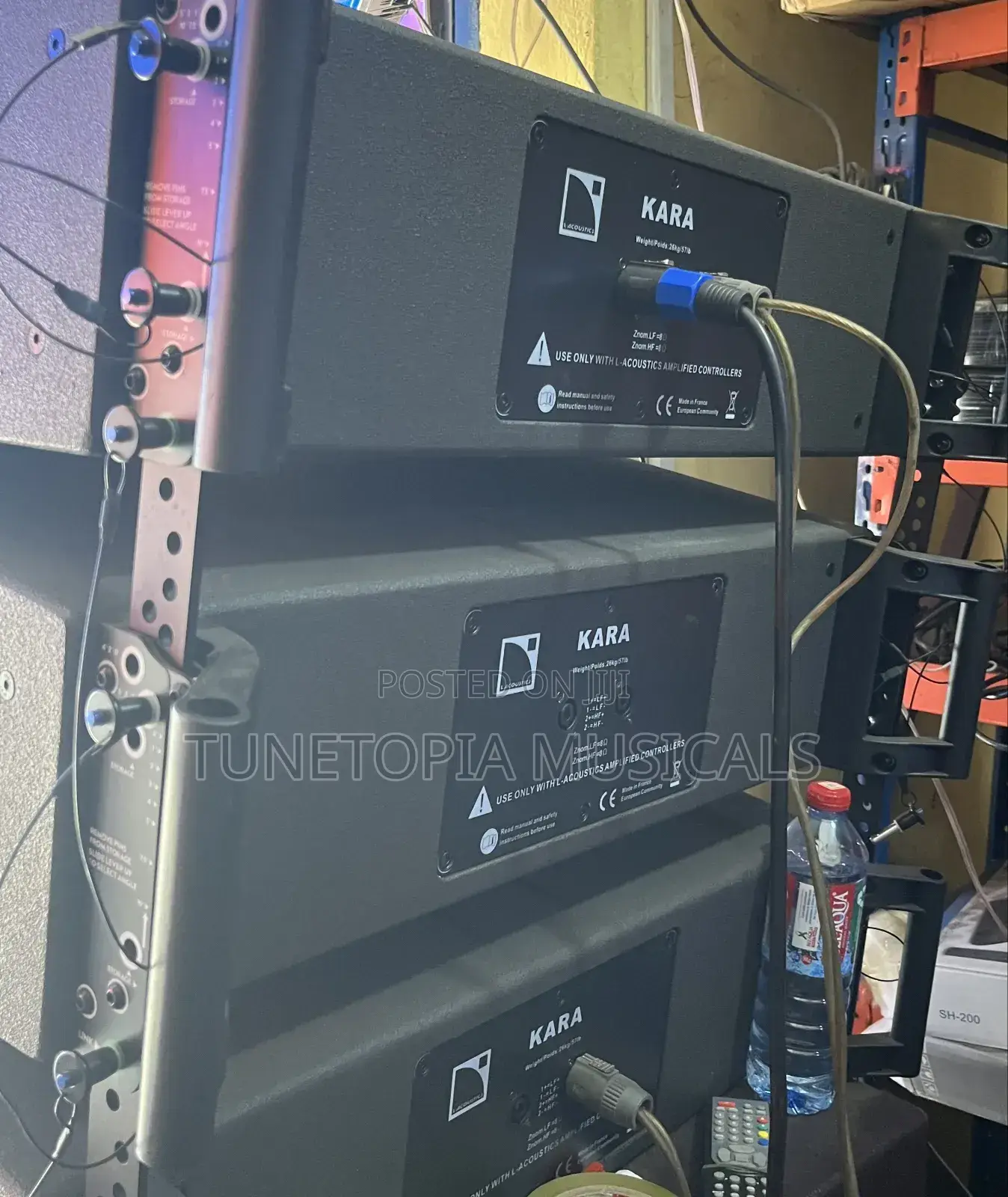 Kara 3pieces 8inches Line Array Loudspeakers.