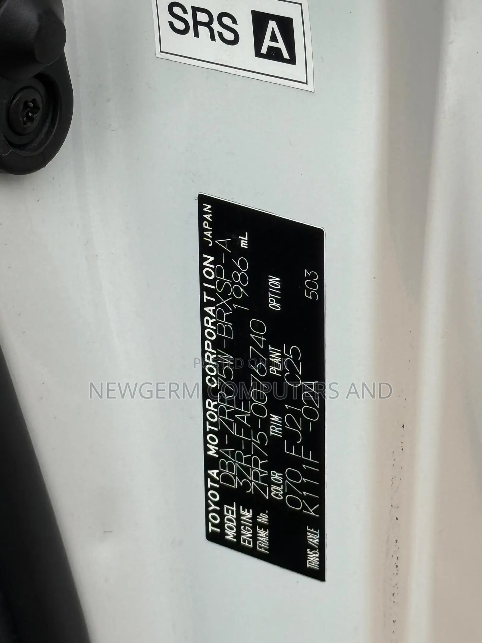 Toyota Voxy 2011 White