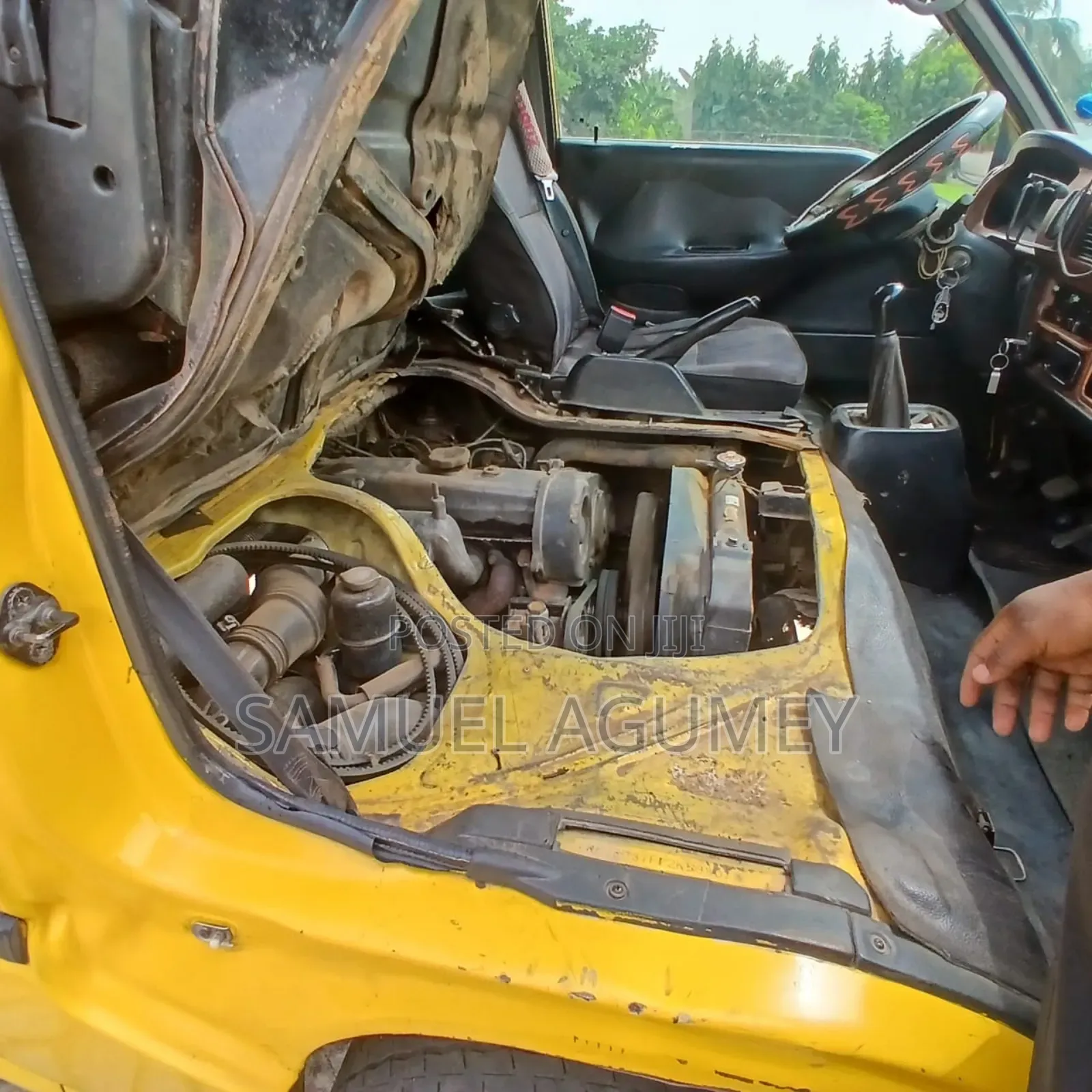Hyundai H-100 2001 Yellow