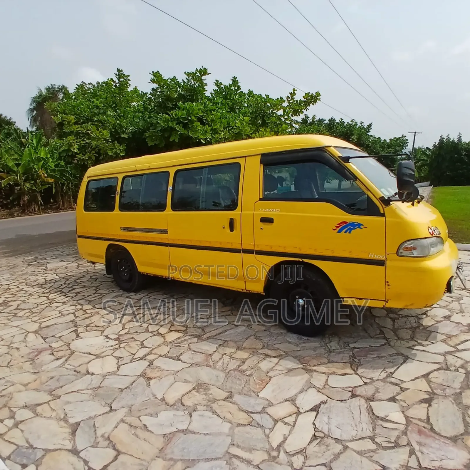 Hyundai H-100 2001 Yellow
