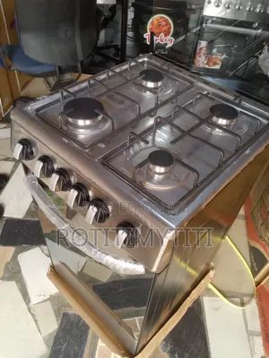 Stainless 4 Burner Mirror Finished Cooker