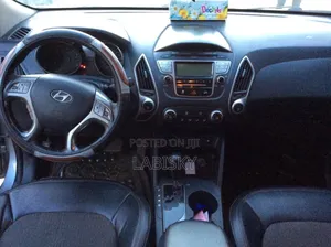 Hyundai Tucson Limited FWD 2011 Gray