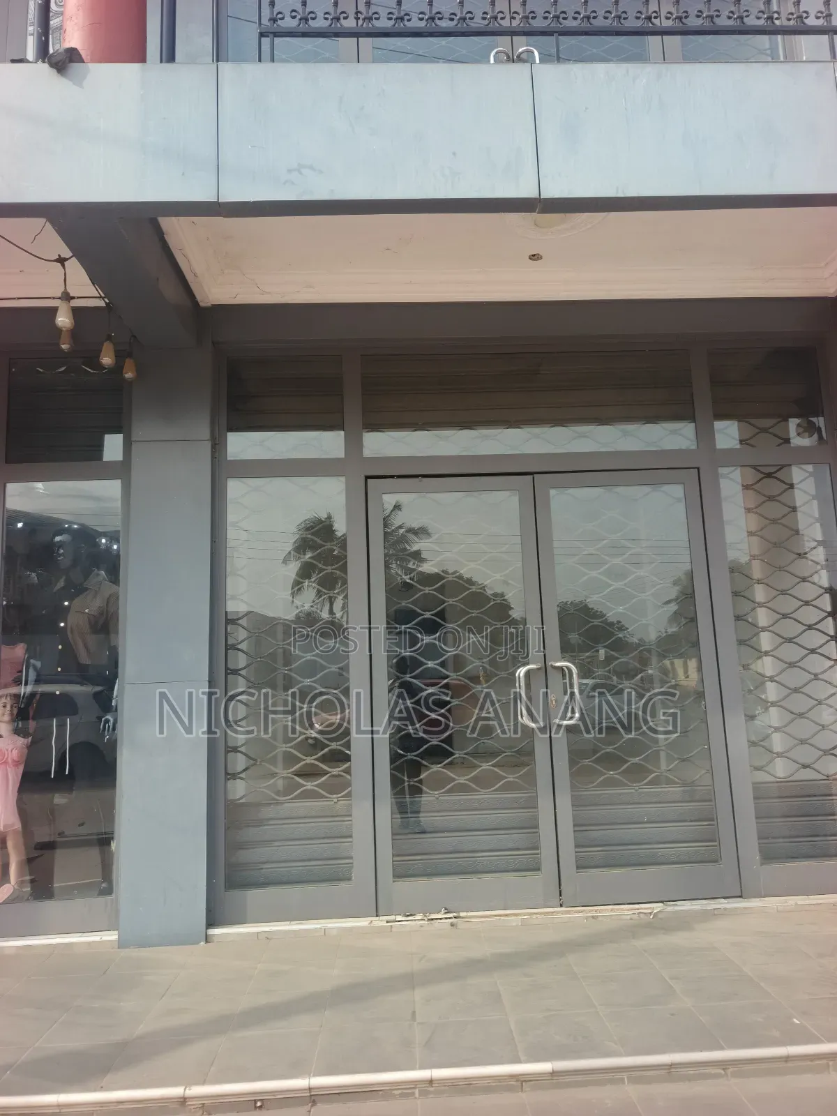 Shop for Rent at Teshie Tebibiiano