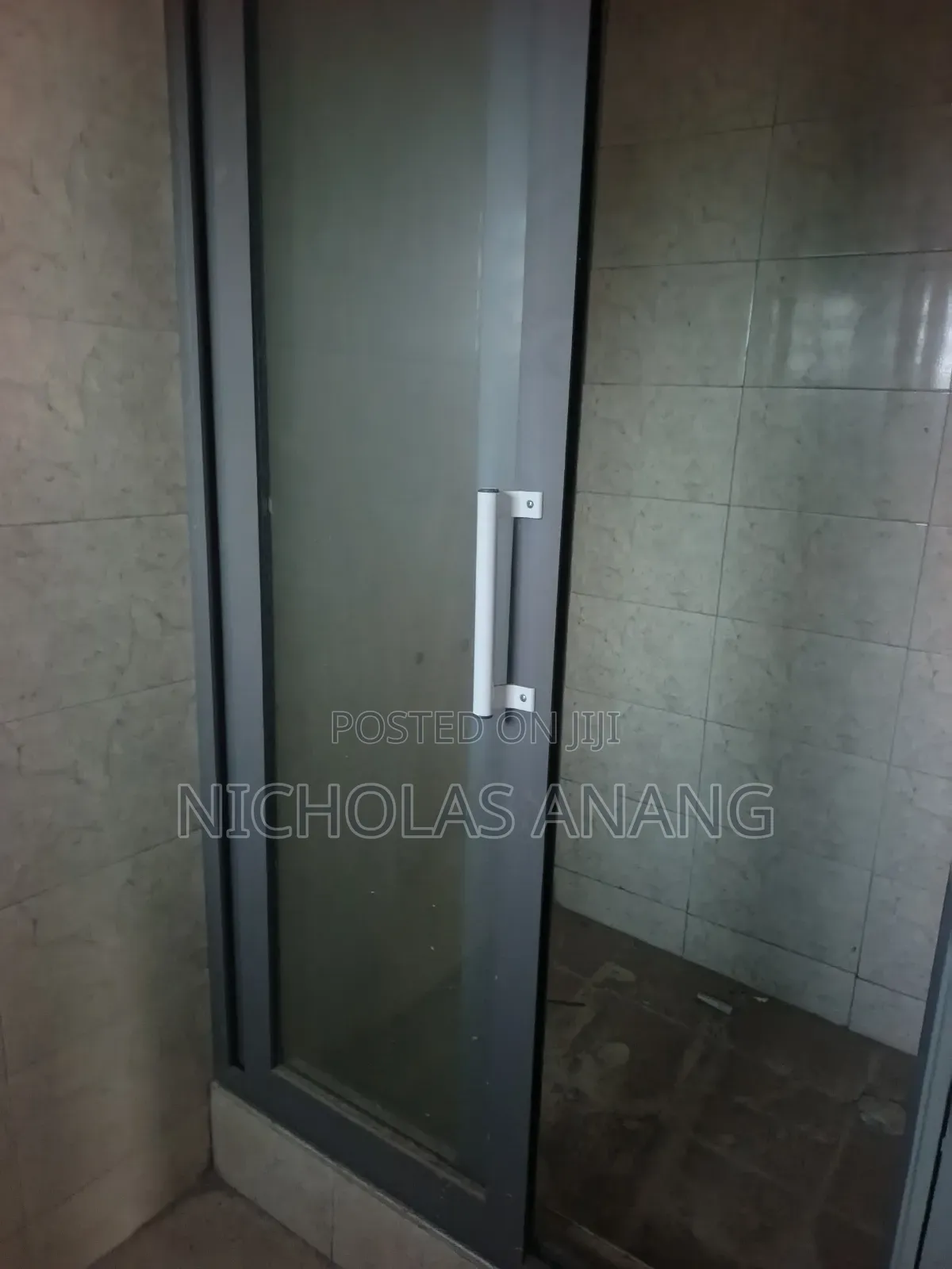 2bdrm Apartment in The Dorns Properties, New Town for rent