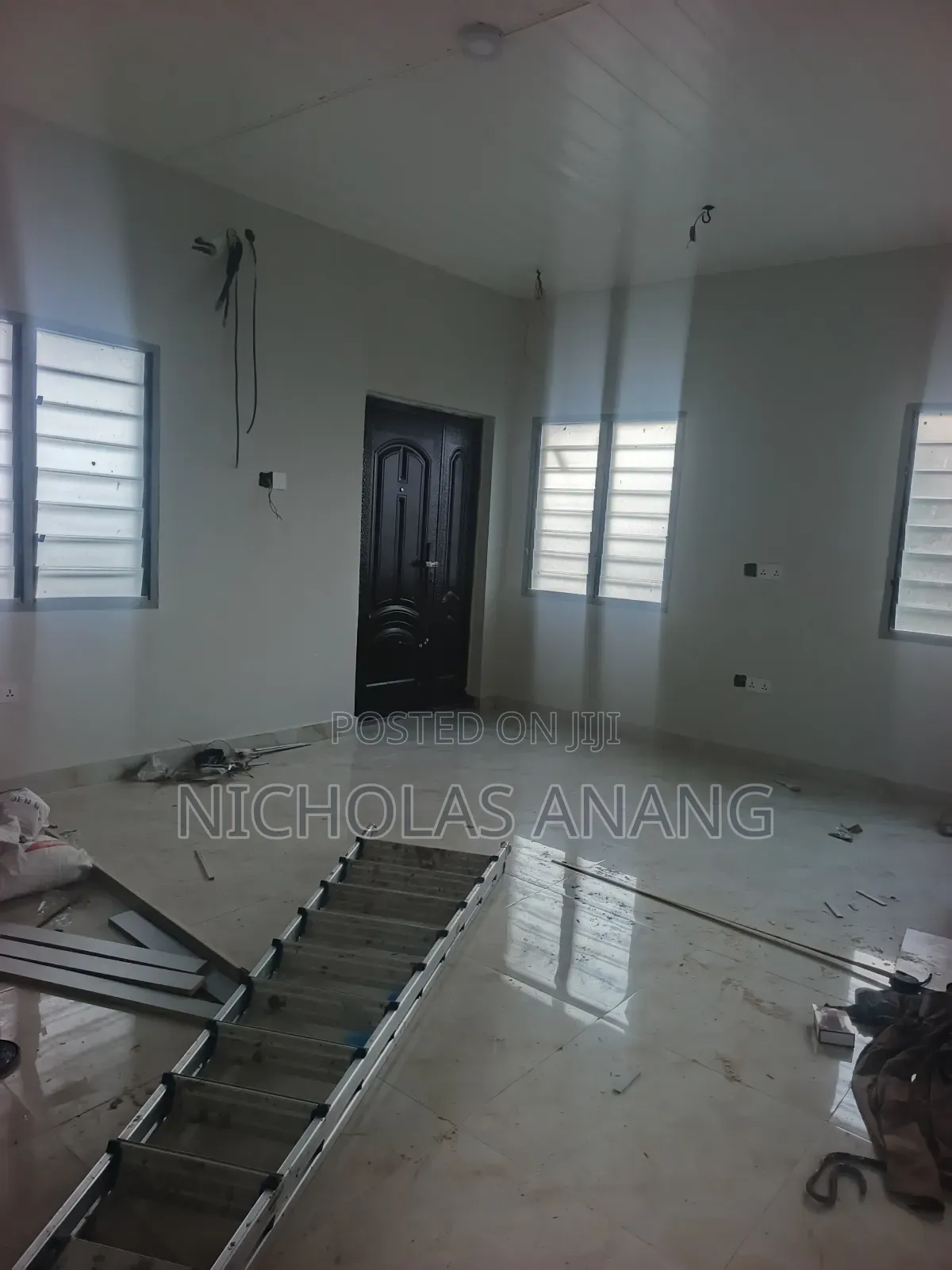 2bdrm Apartment in The Dorns Properties, New Town for rent