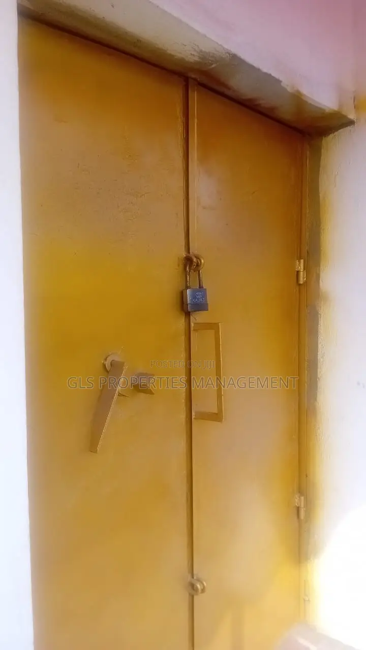 Shops for Rent in Accra Rawlings Park Gate 2