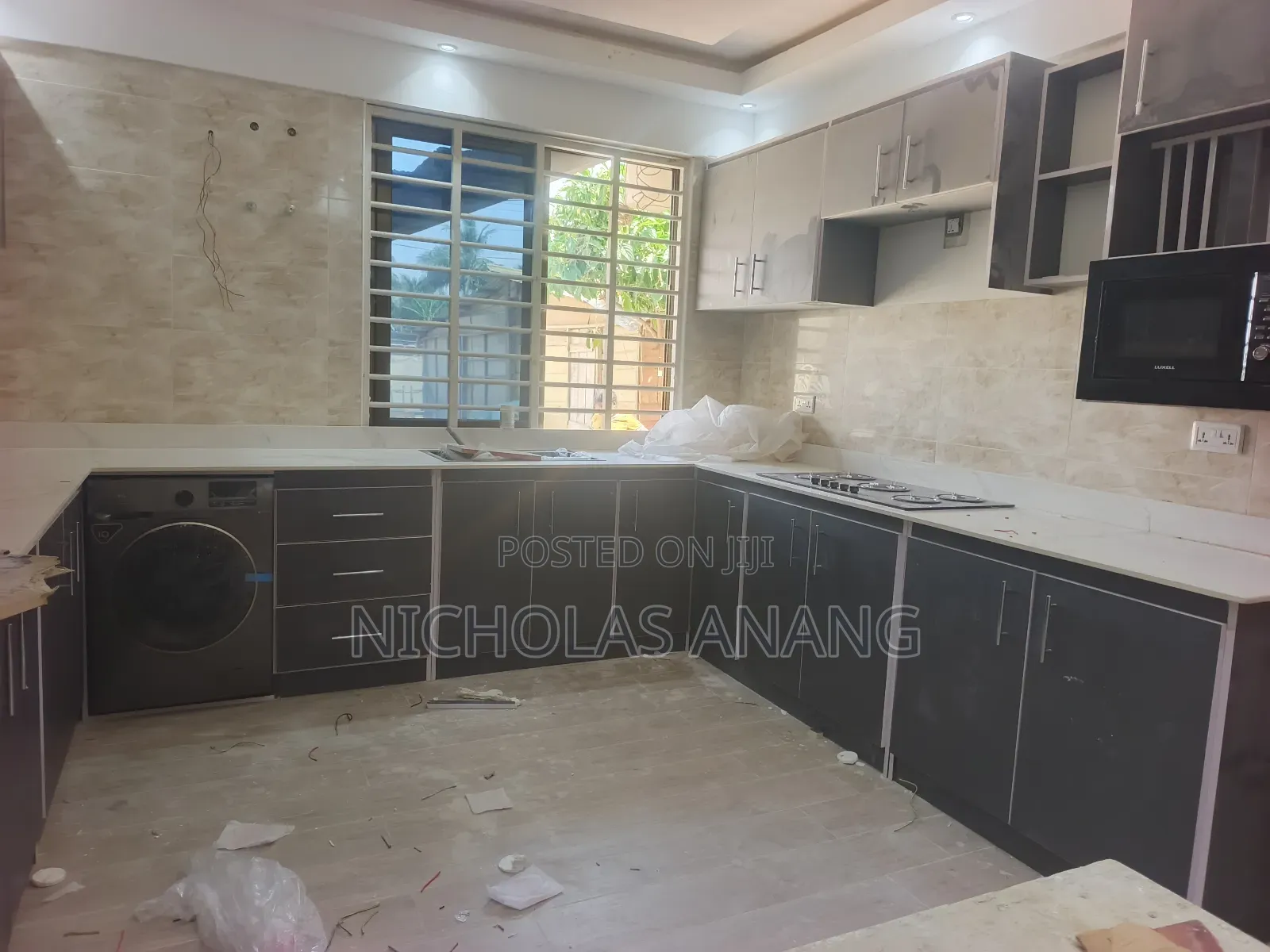 2bdrm Apartment in The Dorns Properties, New Town for rent
