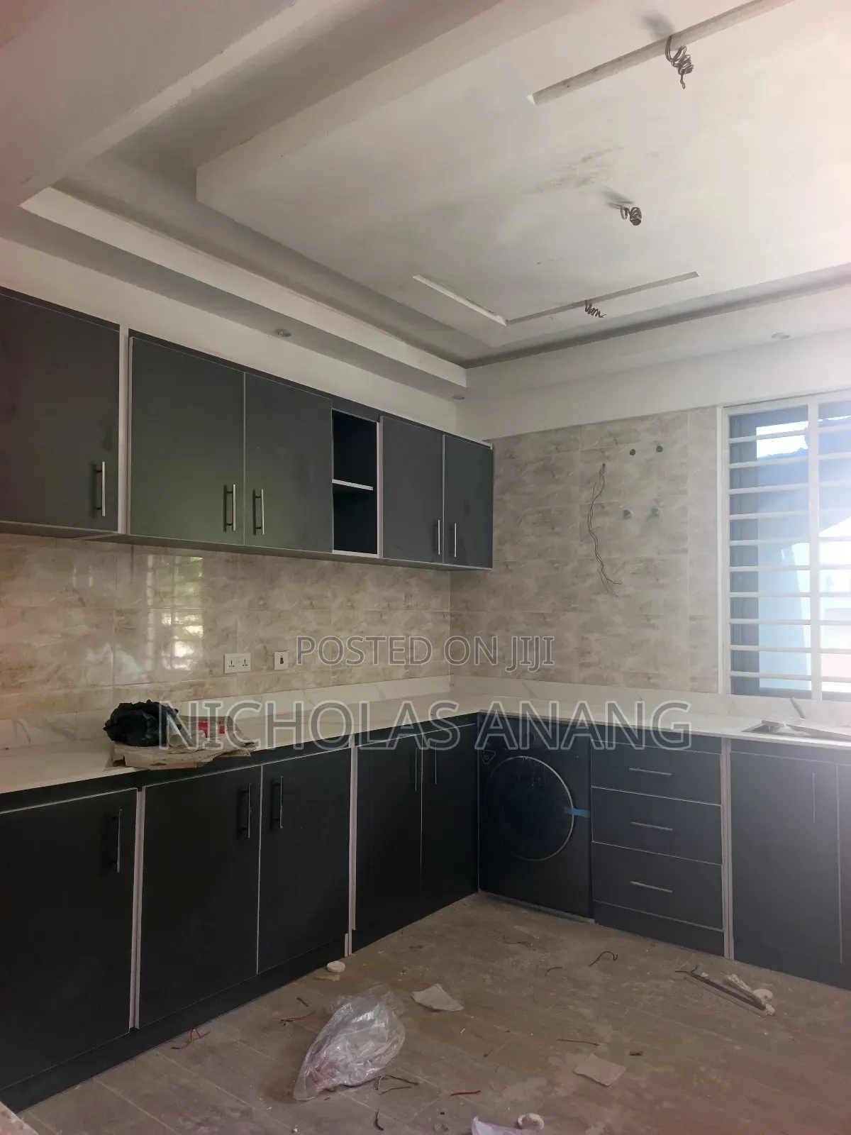 2bdrm Apartment in The Dorns Properties, New Town for rent