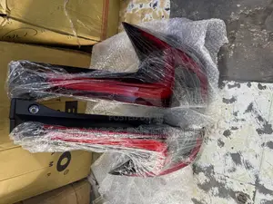 Honda Crv 2023-2025 Tail Light Pair