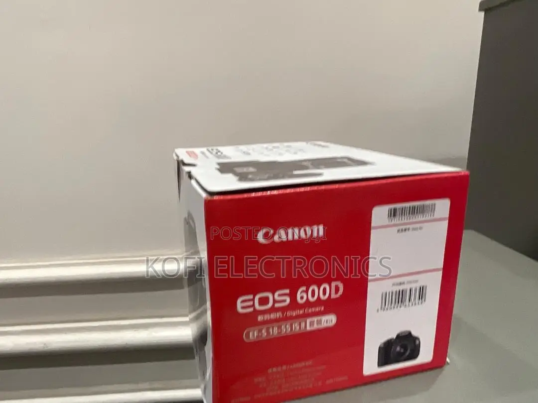Canon Eos 600d Digital SLR Camera