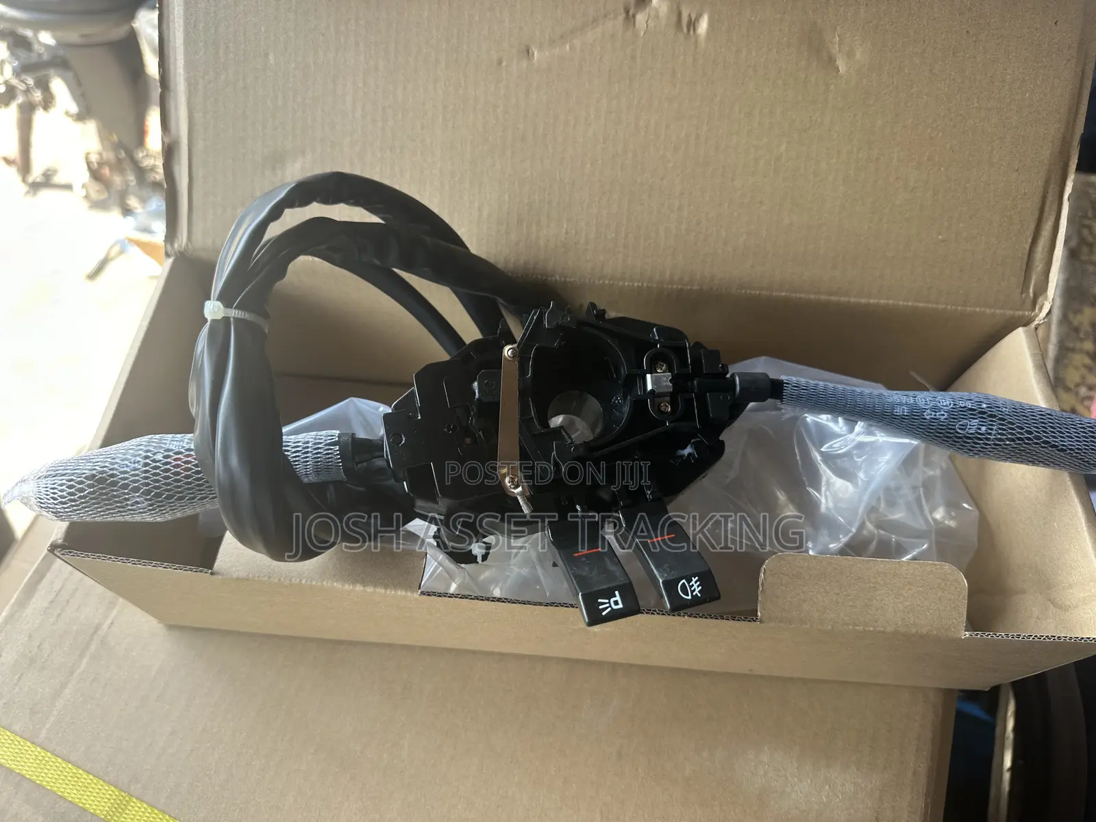 Hyundai Might 1 / 2 Headlight Switch