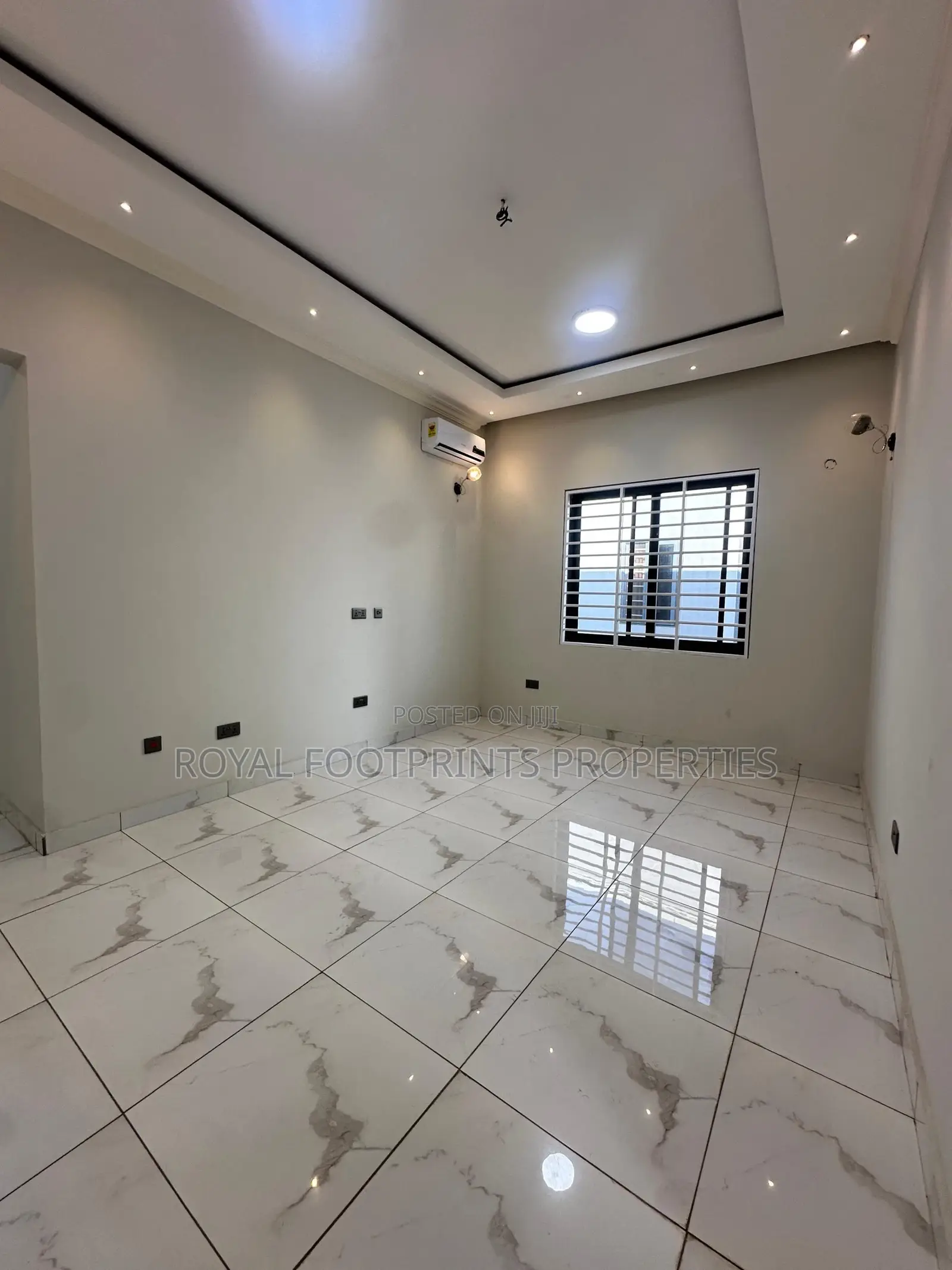 Furnished 4bdrm House in Royal Footprints, East Legon for sale