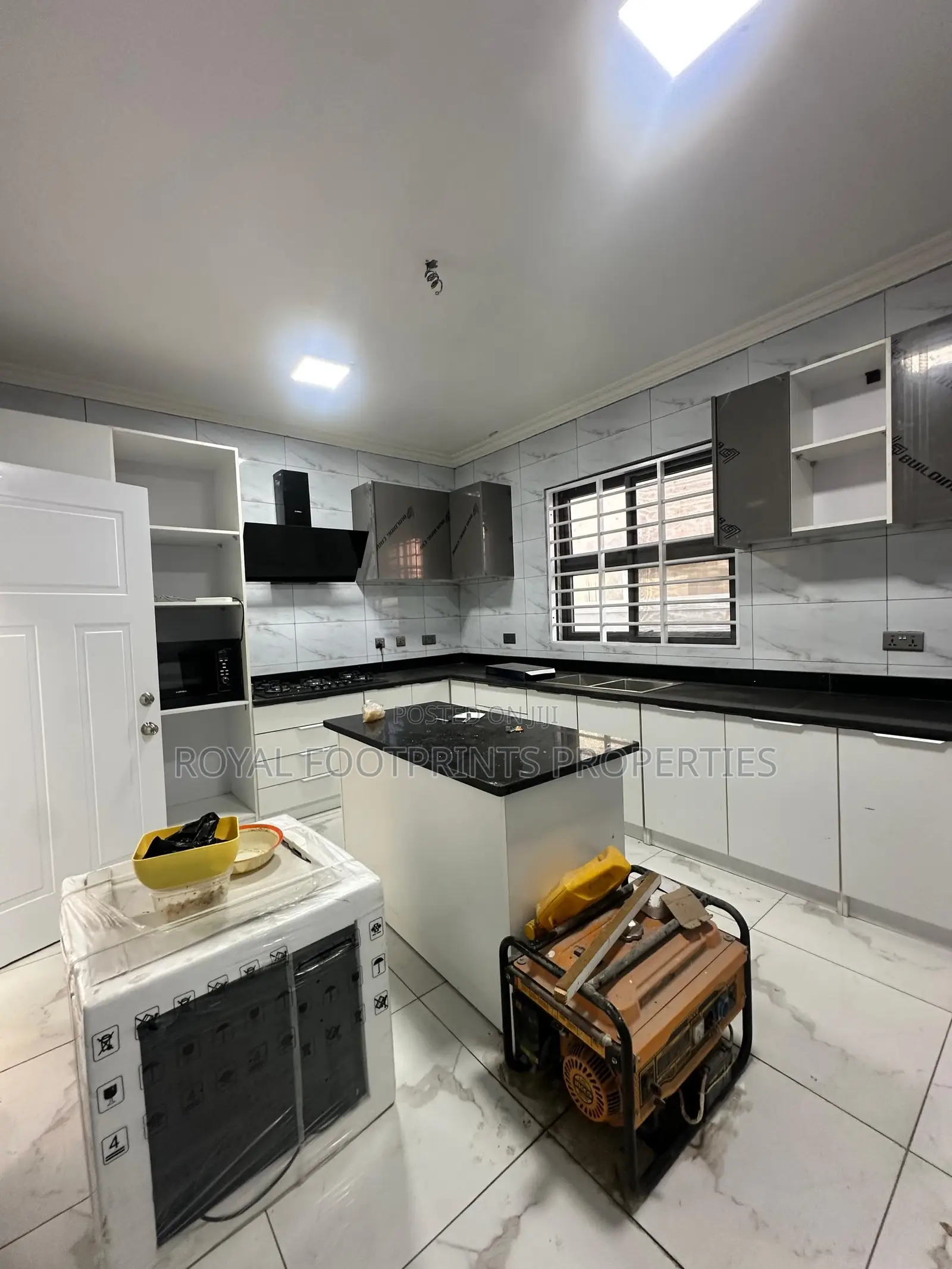 Furnished 4bdrm House in Royal Footprints, East Legon for sale